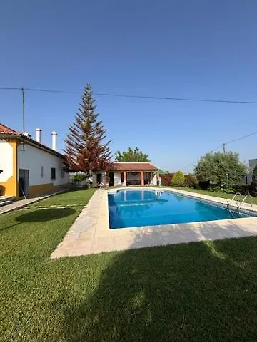 Quinta Do Avo Feriehus Torres Novas